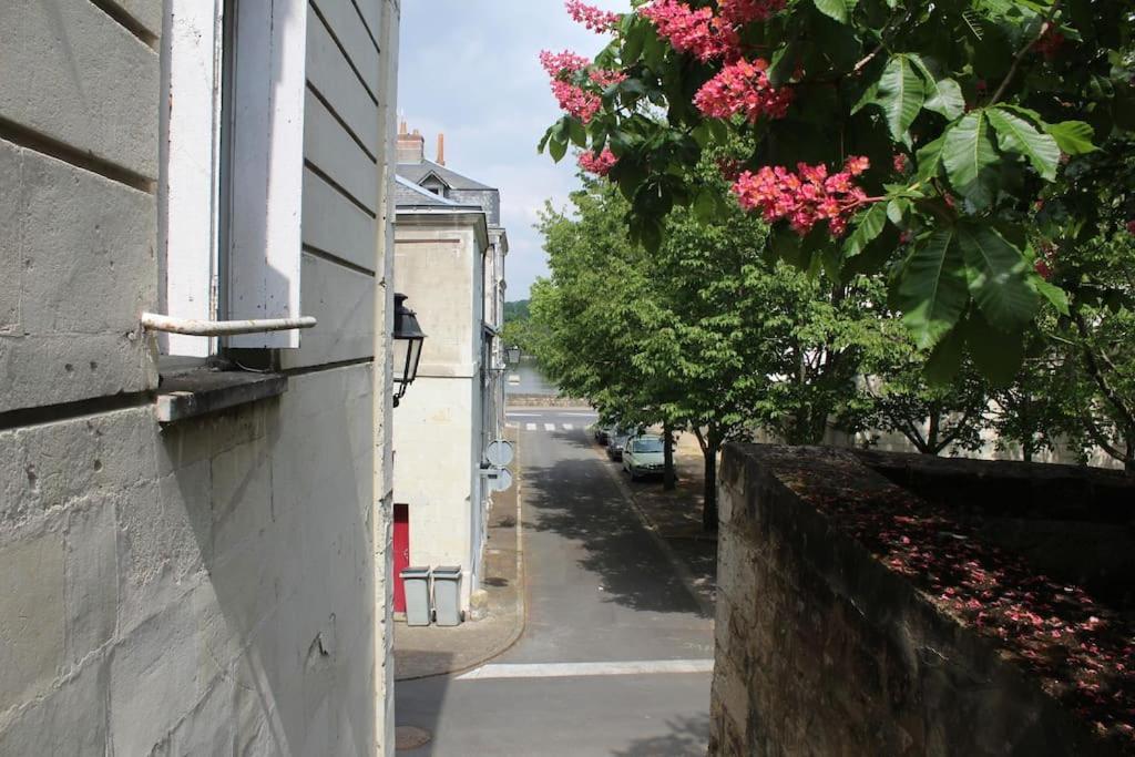 Appartement Calme Proche De La Loire Saumur Εξωτερικό φωτογραφία