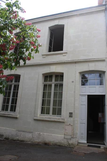 Appartement Calme Proche De La Loire Saumur Εξωτερικό φωτογραφία